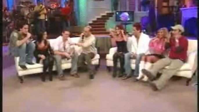 Rbd_otro_rolloentrevista_y_juego_en_grupos_de_mimica