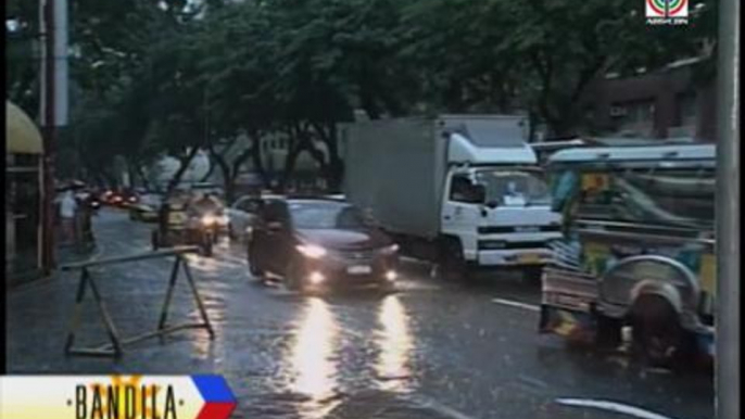 Summer thunderstorm hits Metro Manila