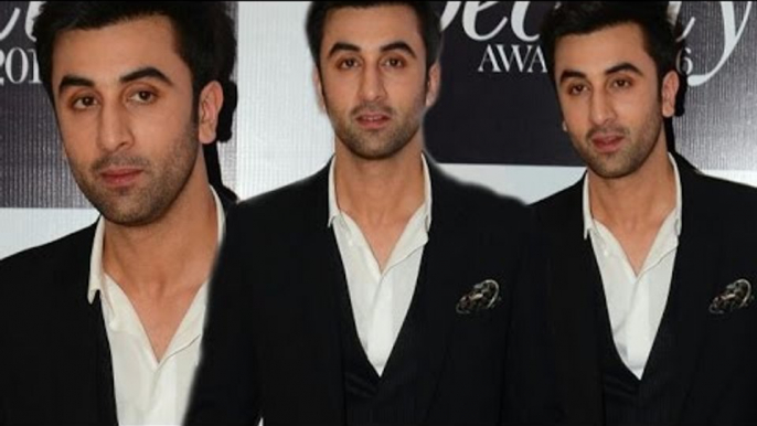 Ranbir Kapoor in a PLEASANT mood at the Vogue Beauty Awards | SpotboyE