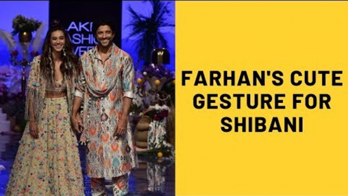 Lakmé Fashion Week 2019: Farhan Akhtar Does Something Really Cute For Ladylove Shibani Dandekar