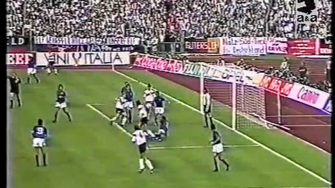 UEFA EURO 1988 Group Stage - Italia vs Germany - 1.Half