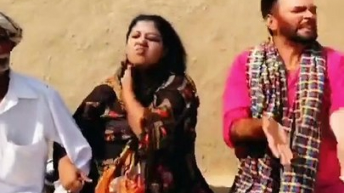 Tik Tok funny video Tujhe Rab Ne Banaya Kis Liye