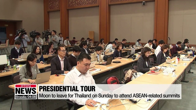 Moon to attend ASEAN-related summit in Thailand and APEC Summit in Chile in November