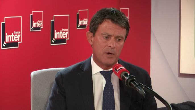 Manuel Valls : "Ce qui me frappe, avec ma part de responsabilité, c'est que dans ce climat sort un sondage qui montre que les Français considèrent la laïcité en danger : l'image de l'islam en sort défigurée et l'extrême-droite en sort renforcée"