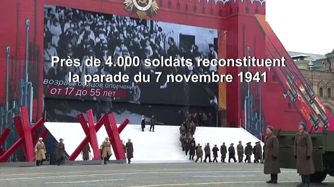 Russie: reconstitution historique d'un défilé militaire de 1941 sur la place Rouge