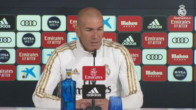 Zidane, sobre Mbappe: "Sólo dije que su sueño era jugar aquí algún día"