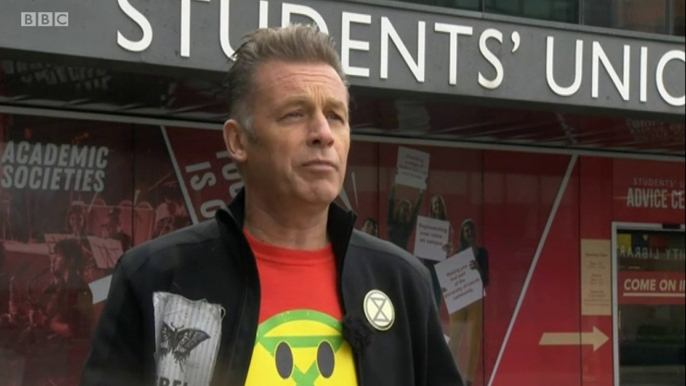 BBC1_Look North (East Yorkshire & Lincolnshire) 5Nov19 - Chris Packham in Lincoln talking about climate change