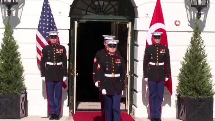 - Erdoğan-Trump görüşmesi başladı- Cumhurbaşkanı Recep Tayyip Erdoğan: - "Basın toplantısında...