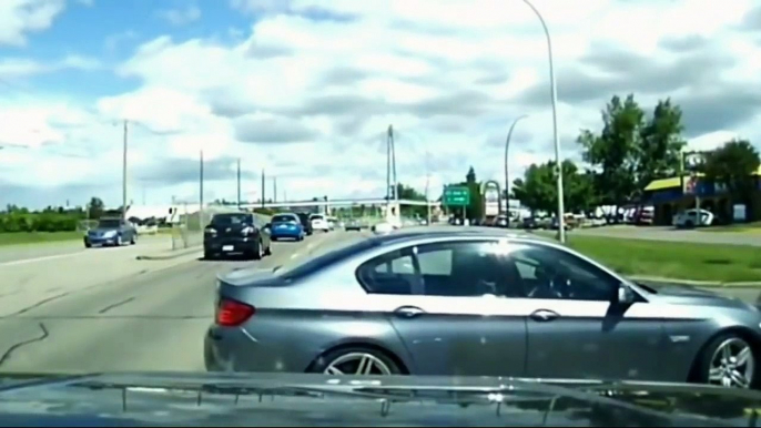 IDIOT BMW DRIVERS, SCARY BMW DRIVING FAILS COMPILATION 2019