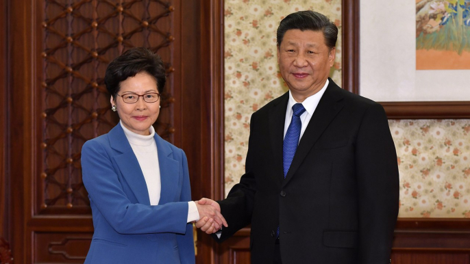 Xi Jinping praises Hong Kong leader Carrie Lam over handling of protest crisis