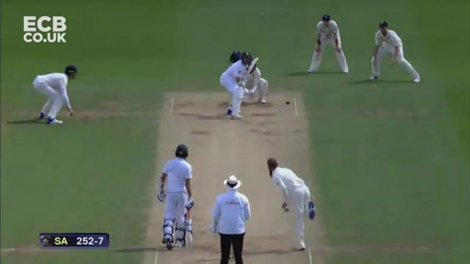 Moeen Ali Amazing Hattrick //MOEEN Ali me Liye Hattrick Best Movement of Crickets #SPORTS2019