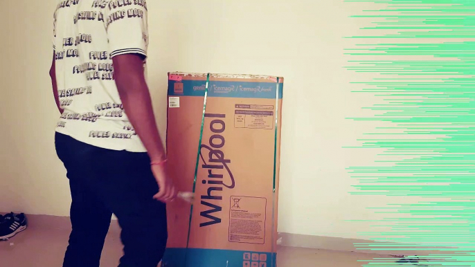 Whirlpool fridge refrigerator unboxing and first look freeze