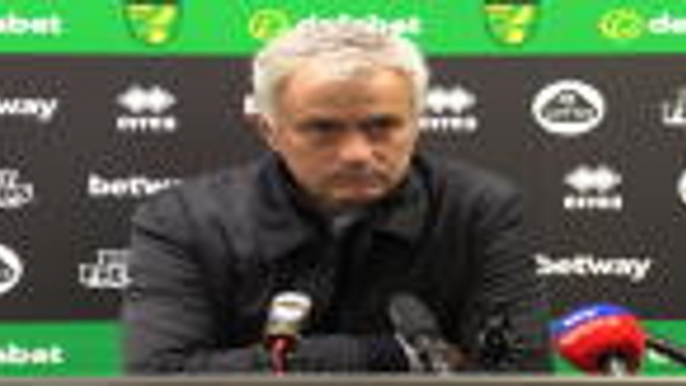 VIRAL : 20e j. - Mourinho : "Certaines performances créent des doutes, et d'autres performances tuent les doutes"