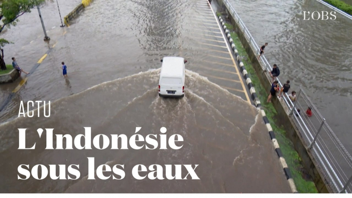 Des inondations monstres en Indonésie font au moins 23 morts