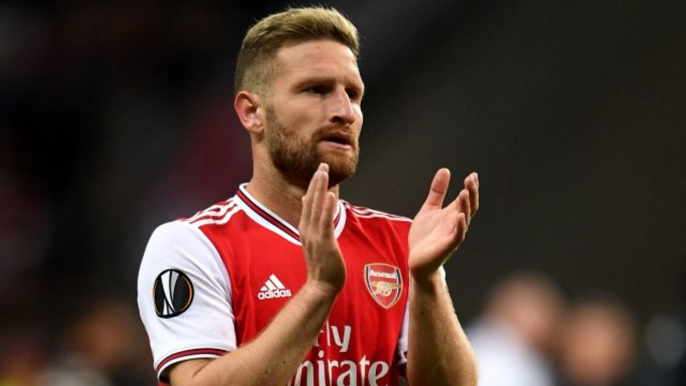 Shkodran Mustafi kimdir? Shkodran Mustafi kaç yaşında, nereli? Shkodran Mustafi boyu kaç, mevkiisi neresi? Shkodran Mustafi hayatı ve biyografisi?