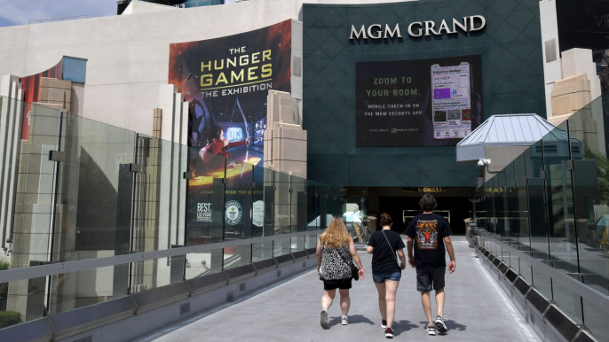 Las Vegas Casinos Lift Mask Requirements for Vaccinated Visitors