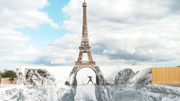 JR offre une vue spectaculaire sur la tour Eiffel