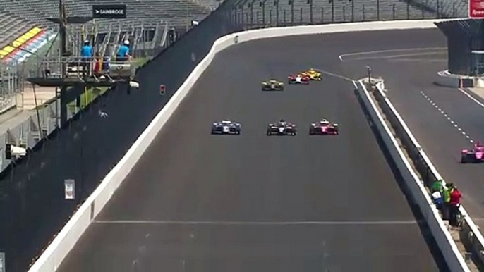 Indycar Indy 500 Indianapolis 2021 FP4 Herta McLaughlin Close Call