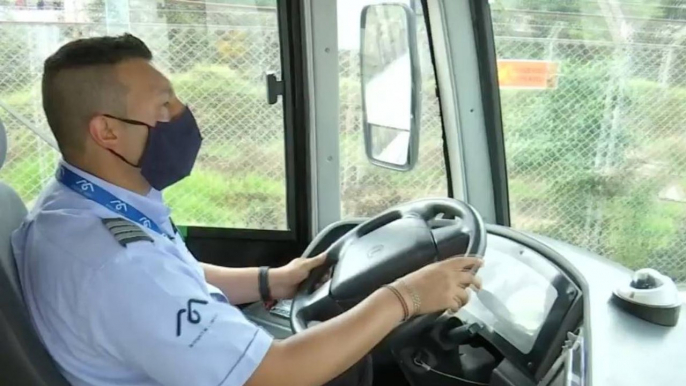 La ardua labor de los conductores de Transmilenio en medio los bloqueos