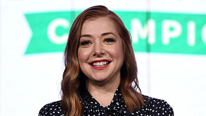 Alyson Hannigan Matches Her Costars to Girl Scout Cookies