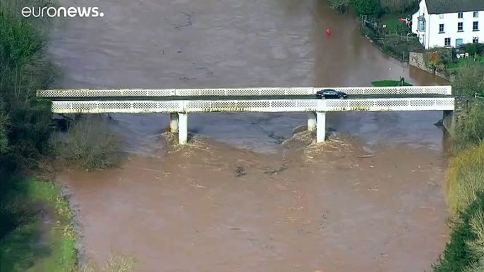 Tempête Dennis : inondations au Royaume-Uni