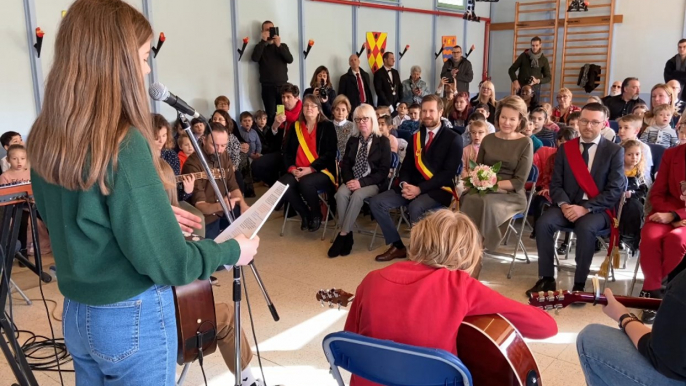 La reine Mathilde en visite à la Maison des Ateliers Mons à Cuesmes