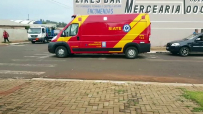 Mulher é socorrida pelo Siate no Bairro Interlagos