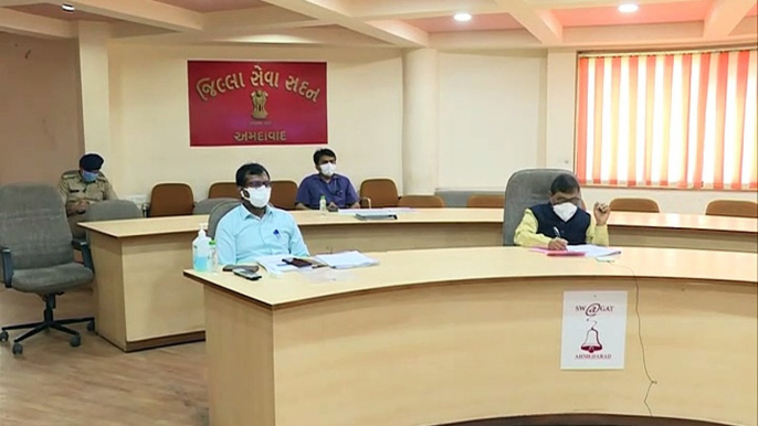 GUJARAT MINISTER KAUSHIK PATEL AND AHMEDABAD COLLECTOR MEETING WITH GUJARAT CM THROUGH VIDEO CONFERENCE ON CORONAVIRUS PANDEMIC