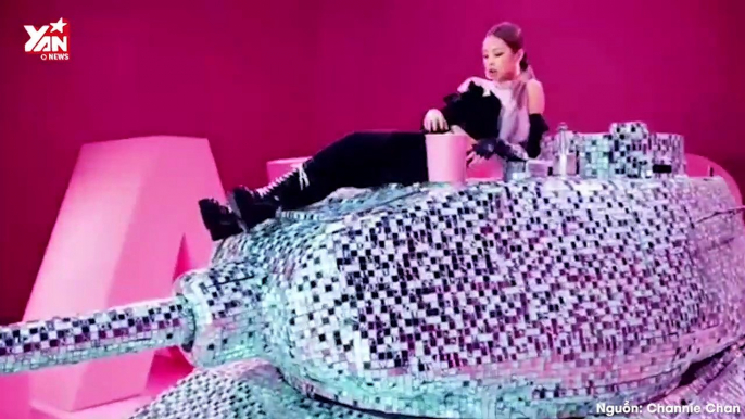 Jennie (BLACK PINK) tiếp tục “gây thương nhớ” khi đăng ảnh tự sướng của mình trên MXH