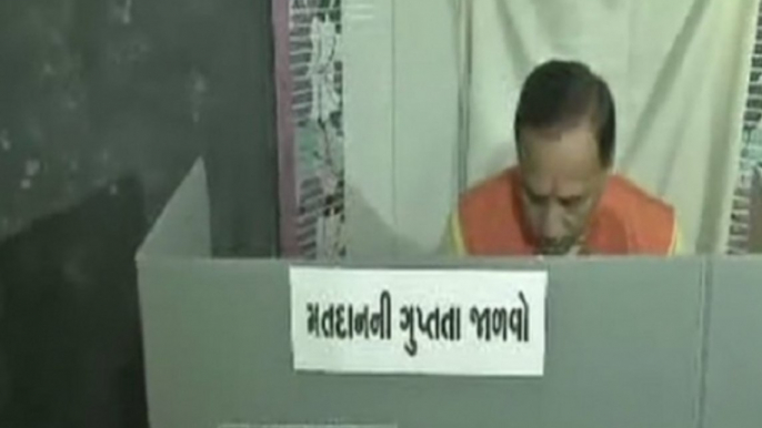 Voting underway for first phase of Gujarat Assembly elections, CM Rupani among 977 candidates in fray