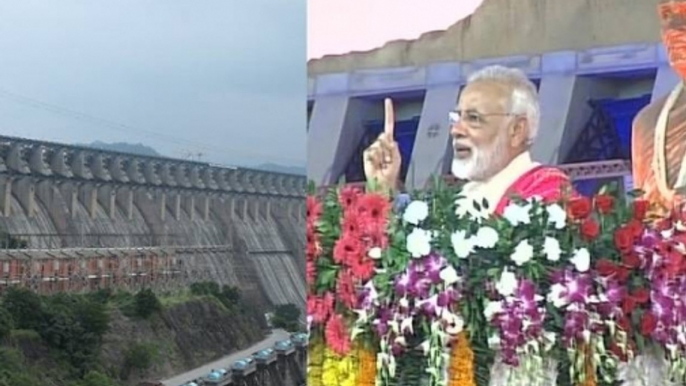Prime Minister Narendra Modi inaugurates Sardar Sarovar Narmada Dam