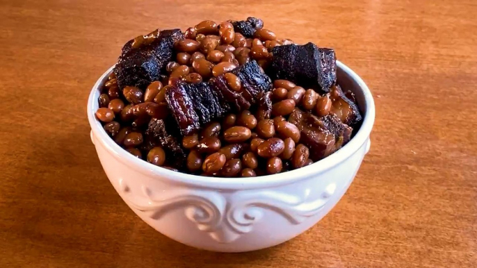 These Boston Baked Beans Are An Amazing Summer Side Dish
