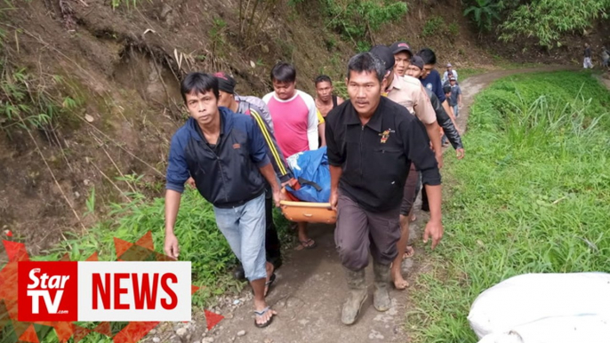 Indonesia bus plunges into ravine, 26 dead