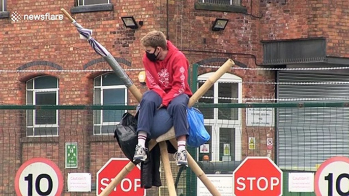 Extinction Rebellion protesters arrested after blocking UK weapons factory