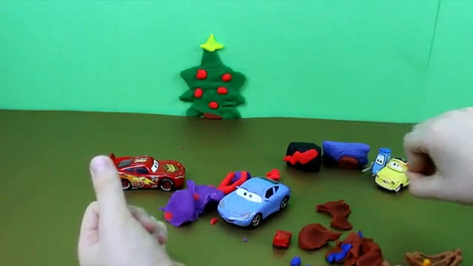 Disney Pixar Cars Lightning McQueen Mater Sally Guido Luigi Open Christmas Play-Doh  Presents