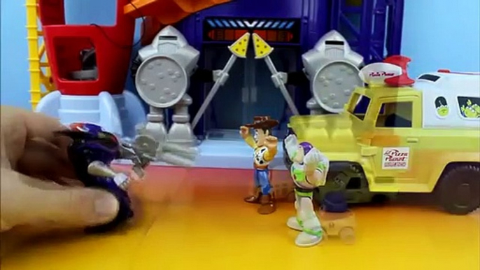 Toy Story Buzz Lightyear & Woody get shrunk by Zurg turned into Disney Pixar Cars!