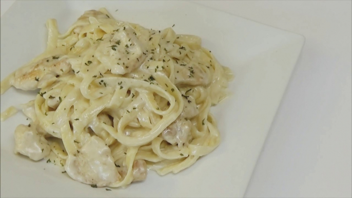 chicken alfredo - chicken pasta recipe - alfredo recipe