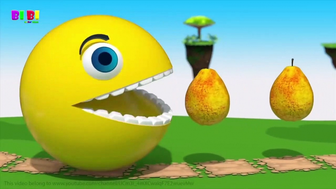 Pacman Fun Play on Desert Island, Eats Fruits and slides down a Magic Wood Slide