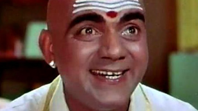 Revisiting The Epic Comedy Scenes Of Comedy King Mehmood Ali On His Death Anniversary
