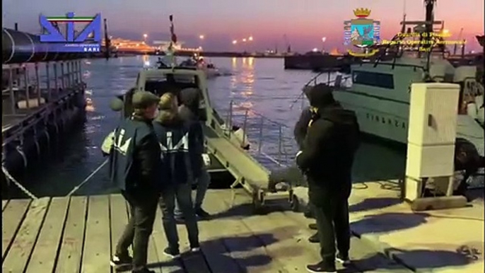 Traffico internazionale di droga: arrestati due scafisti