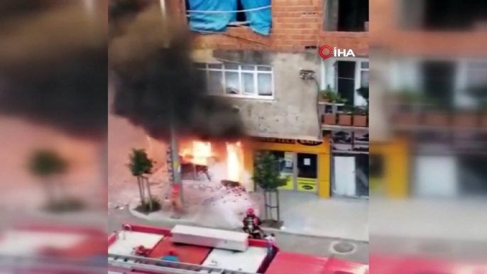 Simit fırınında çıkan yangını çektiği görüntüde spiker gibi anlattı- Çıkan yangında simit fırını kullanılamaz hale geldi