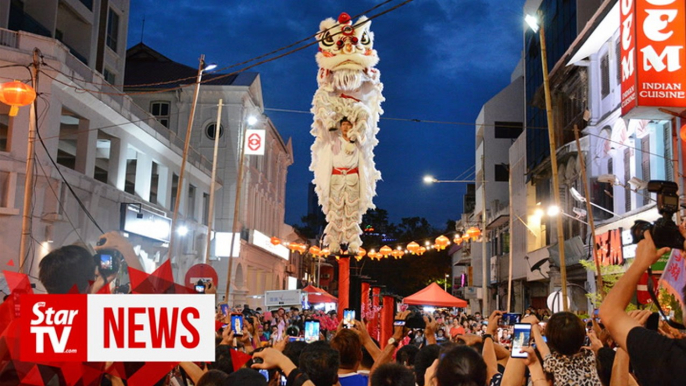 Penang CNY: Crowds turn out for a trip back in time