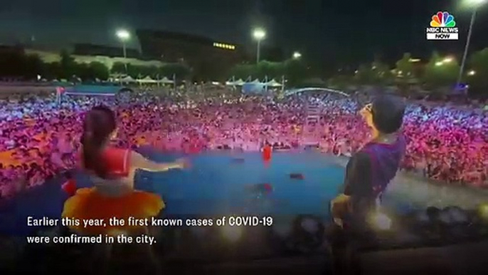 La Chine a défendu l’organisation d’une méga-fête techno dans un parc aquatique bondé de Wuhan, épicentre du Covid-19, saluant une "victoire" contre le coronavirus - VIDEO