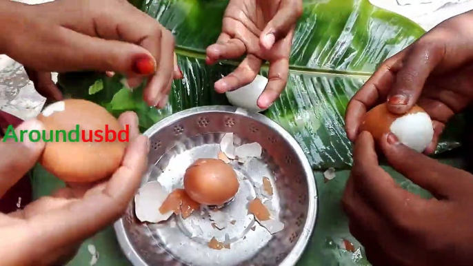 Boling Eggs eating - Eggs street Healthy food - Popular Yummy food Boiled Egg - Boiled Egg Recipes