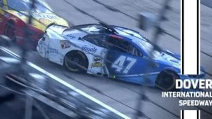 Chase Elliott, Kyle Busch and Stenhouse involved in an early wreck at Dover