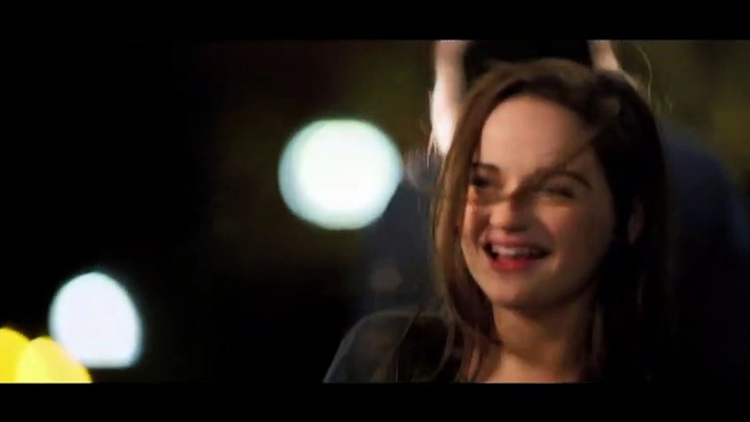 The Kissing Booth 2   Kiss Scene — Noah and Elle (Jacob Elordi and Joey King)