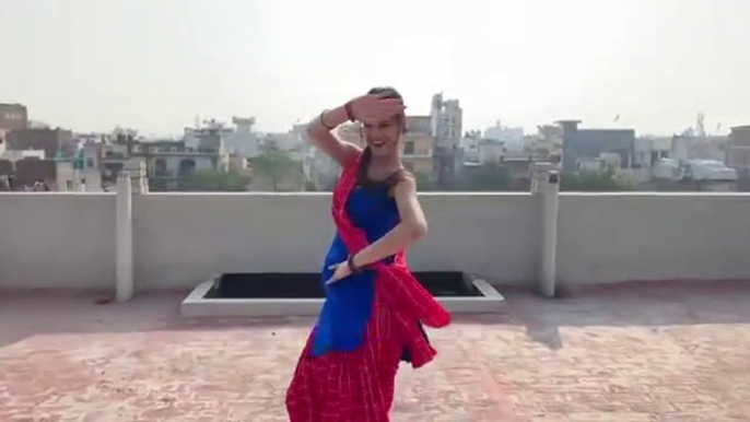 Gajban Pani le Chali - Chundadi Jaipur ki Dance