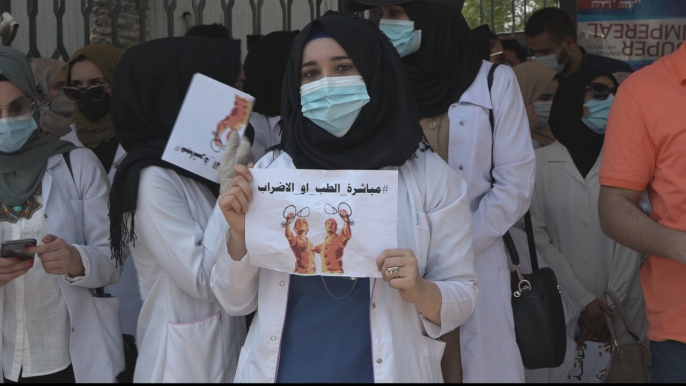 Iraqis protest as hospitals overwhelmed by COVID-19 patients