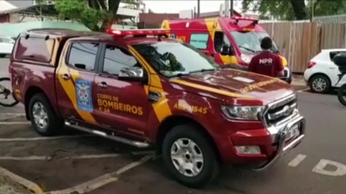 Motociclista tem lesões graves após se envolver em acidente no Centro