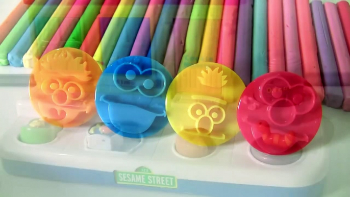 Brinquedo Rua Sésamo Elmo e Come-Come Pop-Ups Play-Doh - Sesame Street Pop-Up Pals Brasil ToysBR